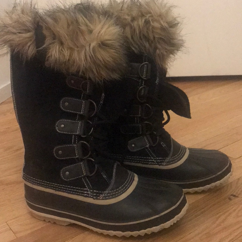 Sorel waterproof winter boots